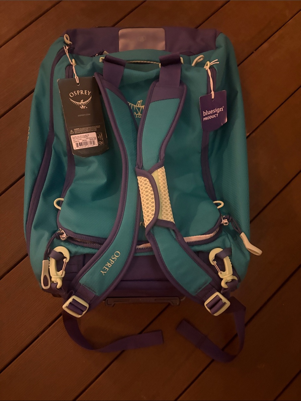 OSPREY Daylight Carry-On Wheeled Duffel